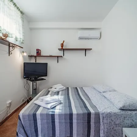 Mondello House 3 Bedrooms Nyaraló
