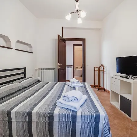 Mondello House 3 Bedrooms Nyaraló
