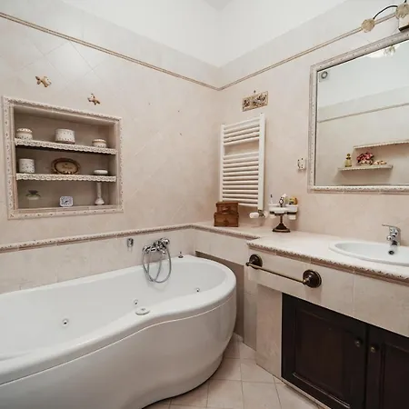 Mondello House 3 Bedrooms Nyaraló *